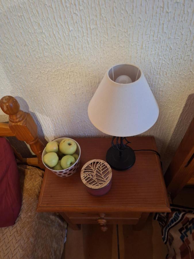 Hostal El Patio Restaurante San Bartolome de Pinares ภายนอก รูปภาพ
